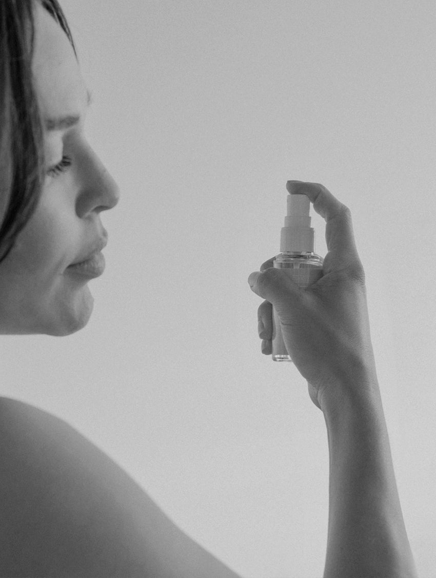 Summer Isn't Over! 8 Must-Have Products for Melasma Season